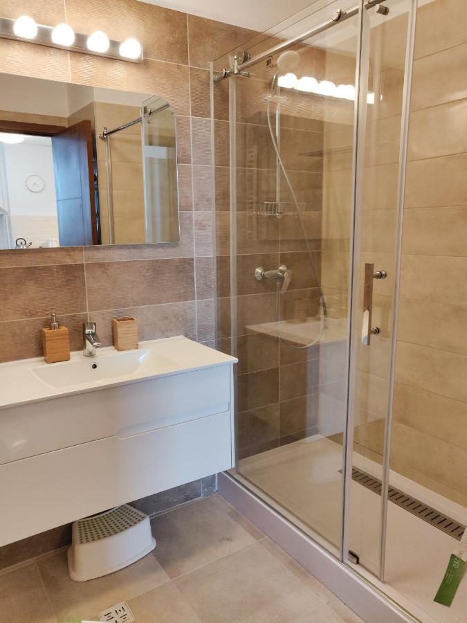 Năvodari Onix Blue Apartment מראה חיצוני תמונה